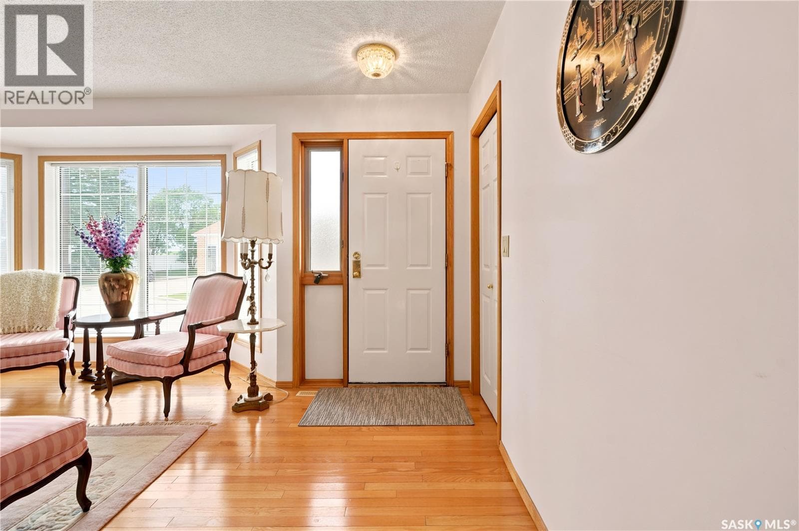 18 Greensboro DRIVE — photo 3