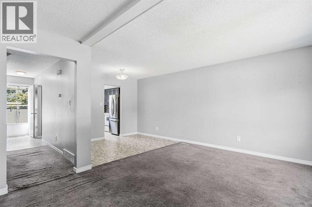 213, 5831 57 Street — photo 4