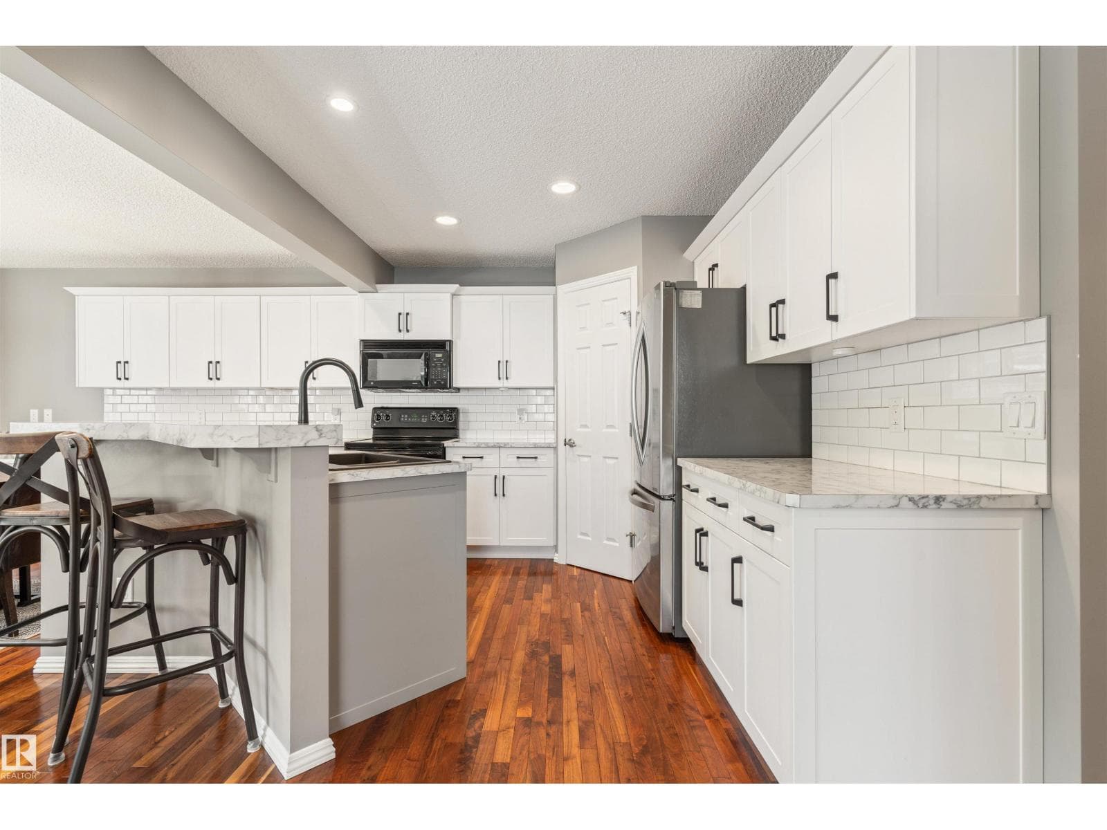 88 NEWCASTLE CR — photo 4