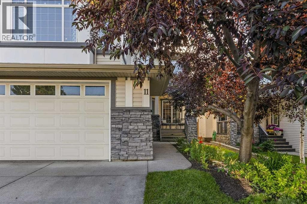 11 Chapala Square SE — photo 3