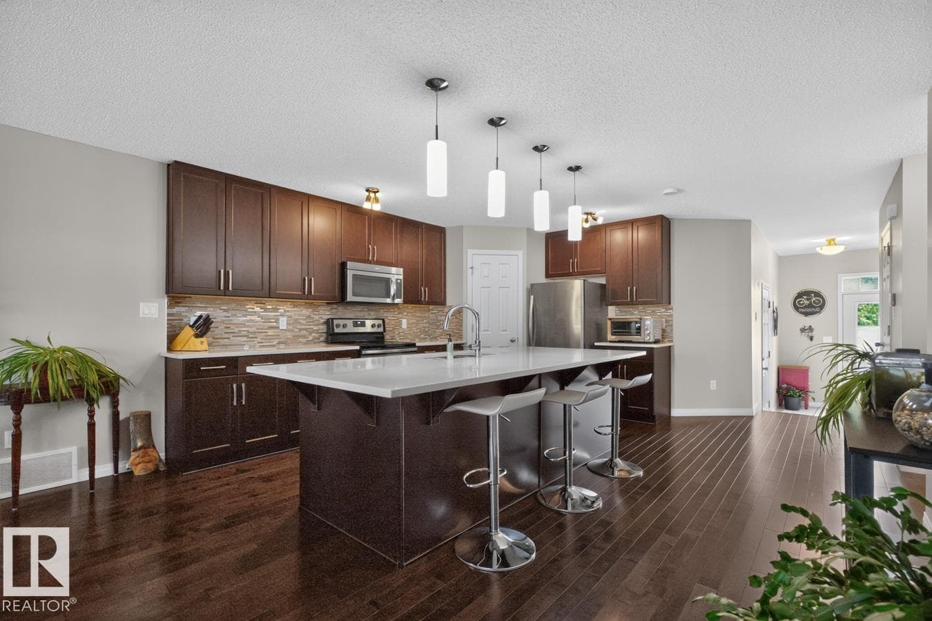 5495 CRABAPPLE LO SW SW — photo 5