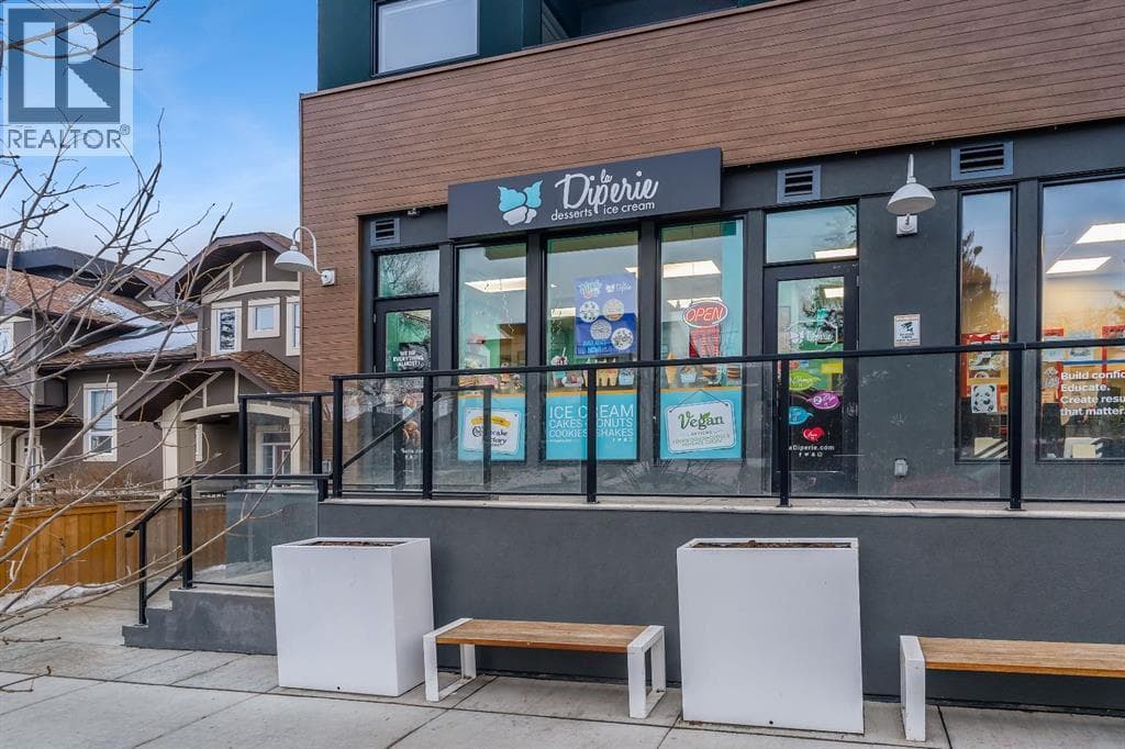 1829 33 Avenue SW — photo 4