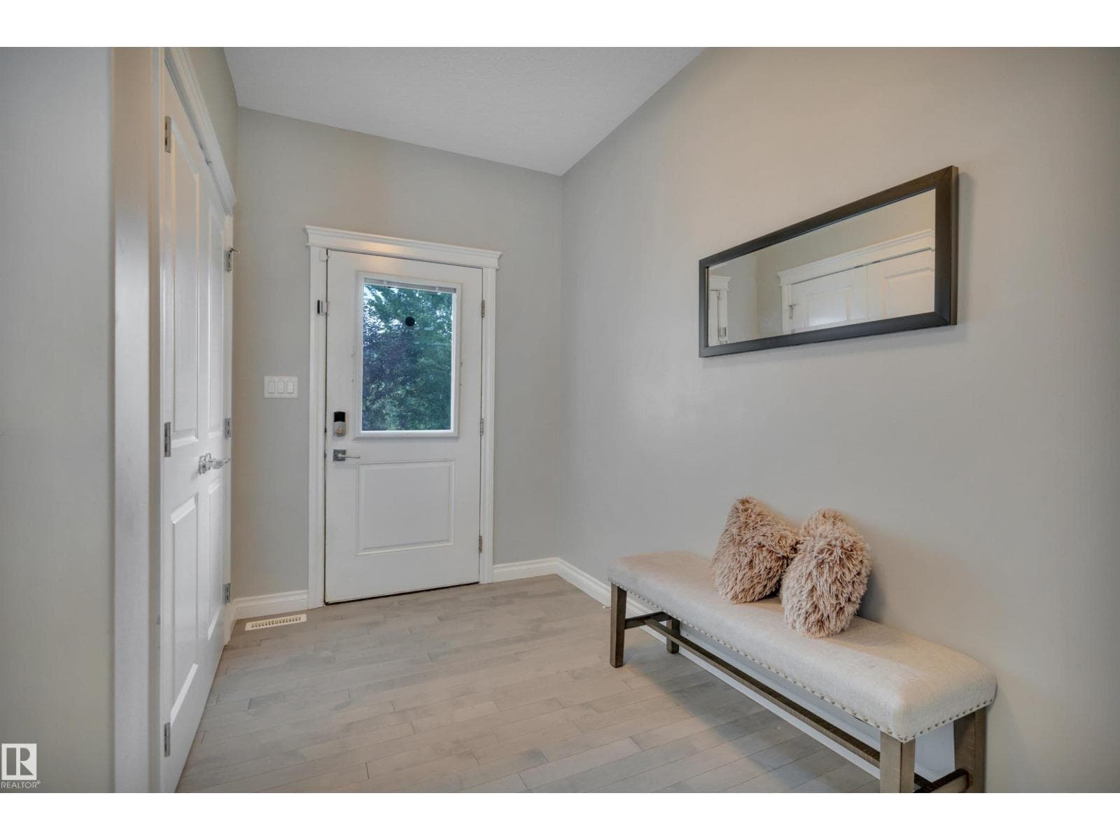 137 AWENTIA ST — photo 5