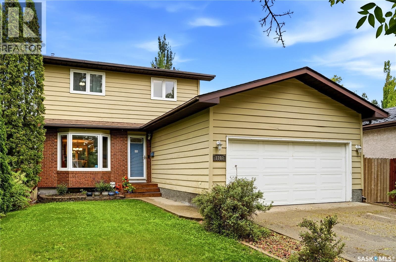 1107 FERGUSON CRESCENT