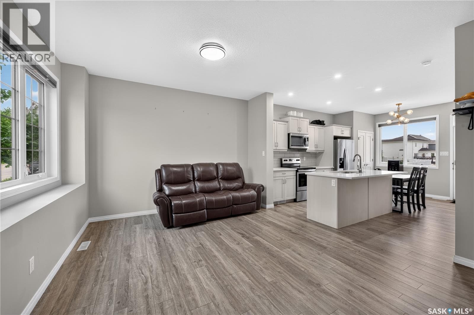 3281 Chuka BOULEVARD — photo 4