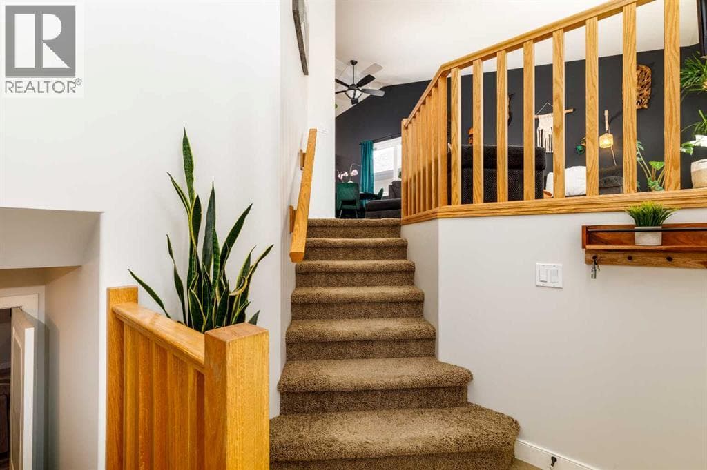 249 Kingston Drive — photo 5