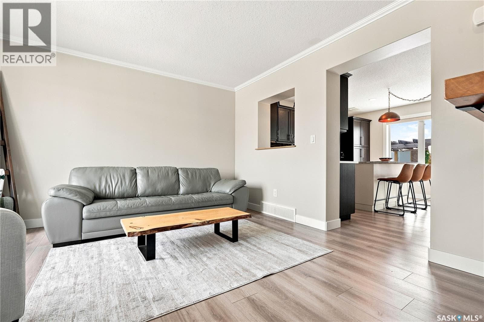 944 Glenview COVE — photo 4