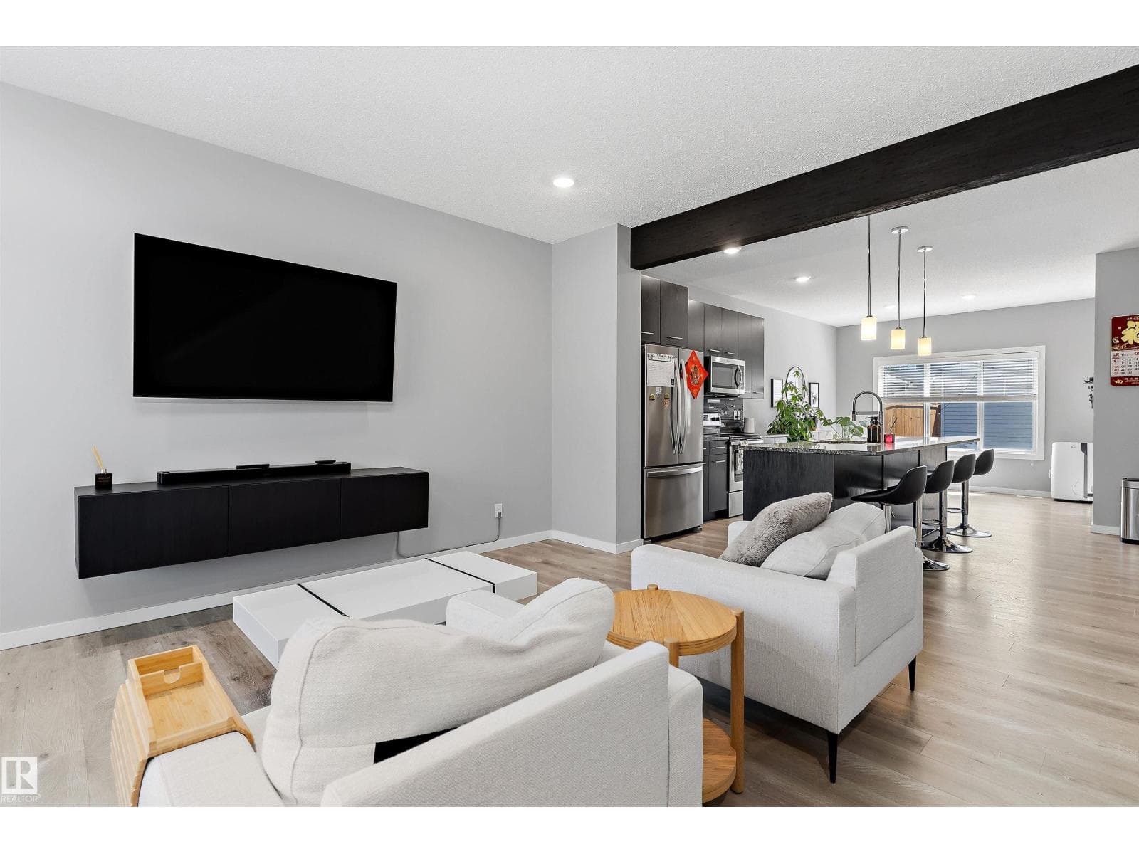 15927 13 AV SW