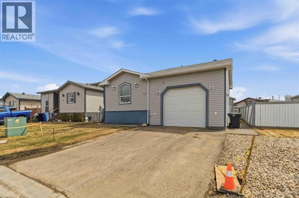 192 Mitchell Drive — photo 2