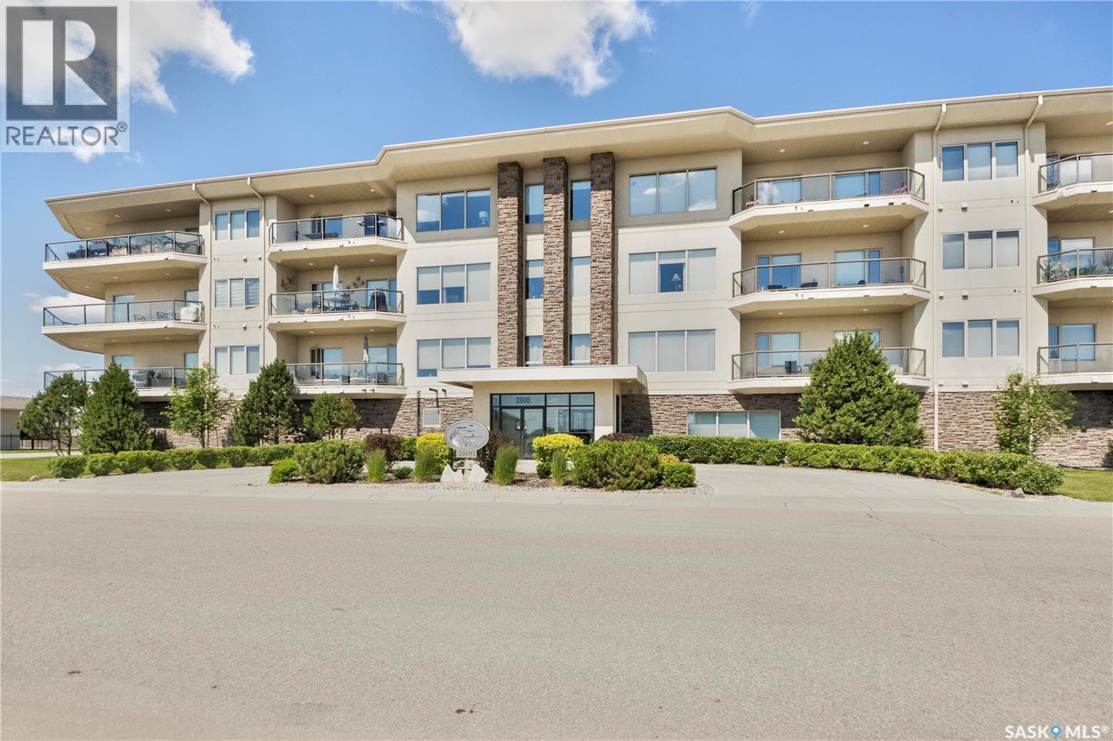 308 2800 Lakeview DRIVE — photo 3