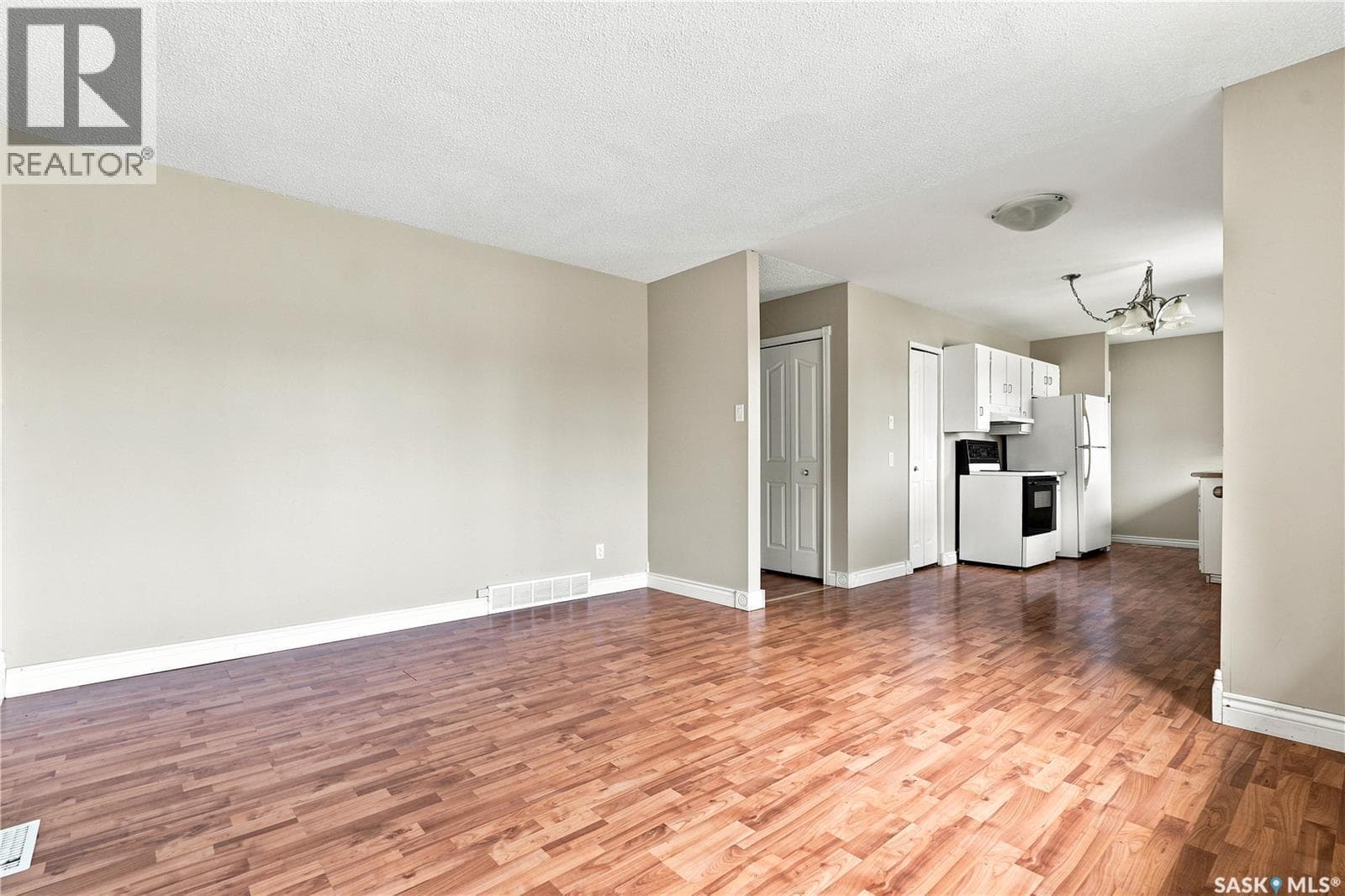 457 Meighen CRESCENT — photo 5