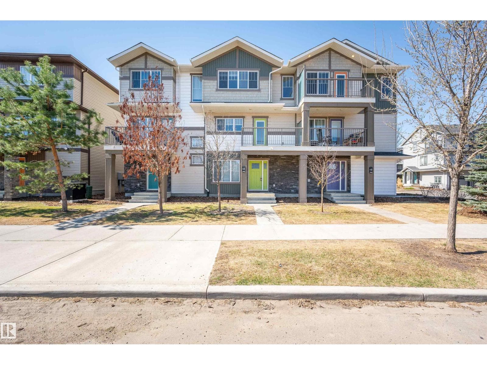 #8 1530 TAMARACK BV NW — photo 3