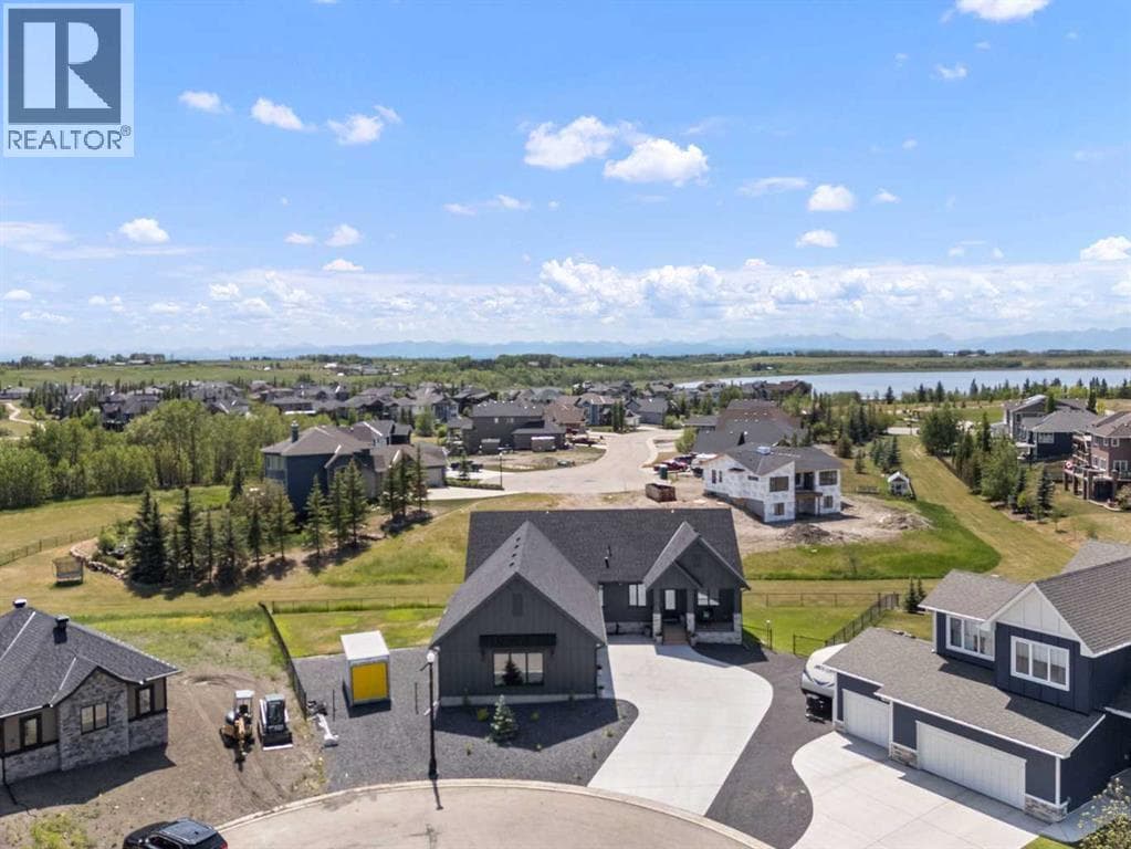 32 Monterra Landing