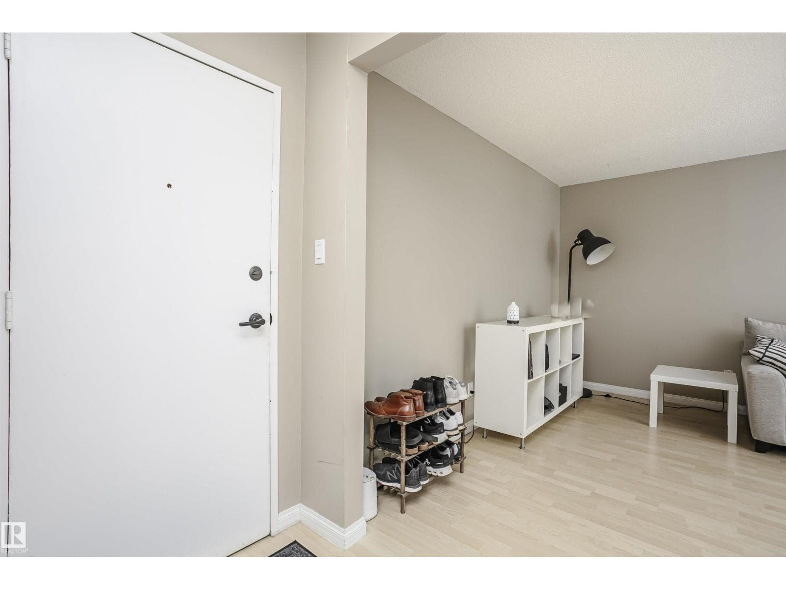 #204 11440 40 ave SW — photo 5