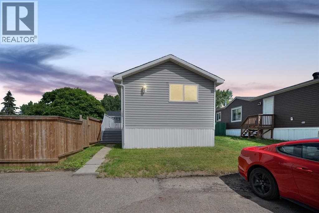 125 Greenwich Lane