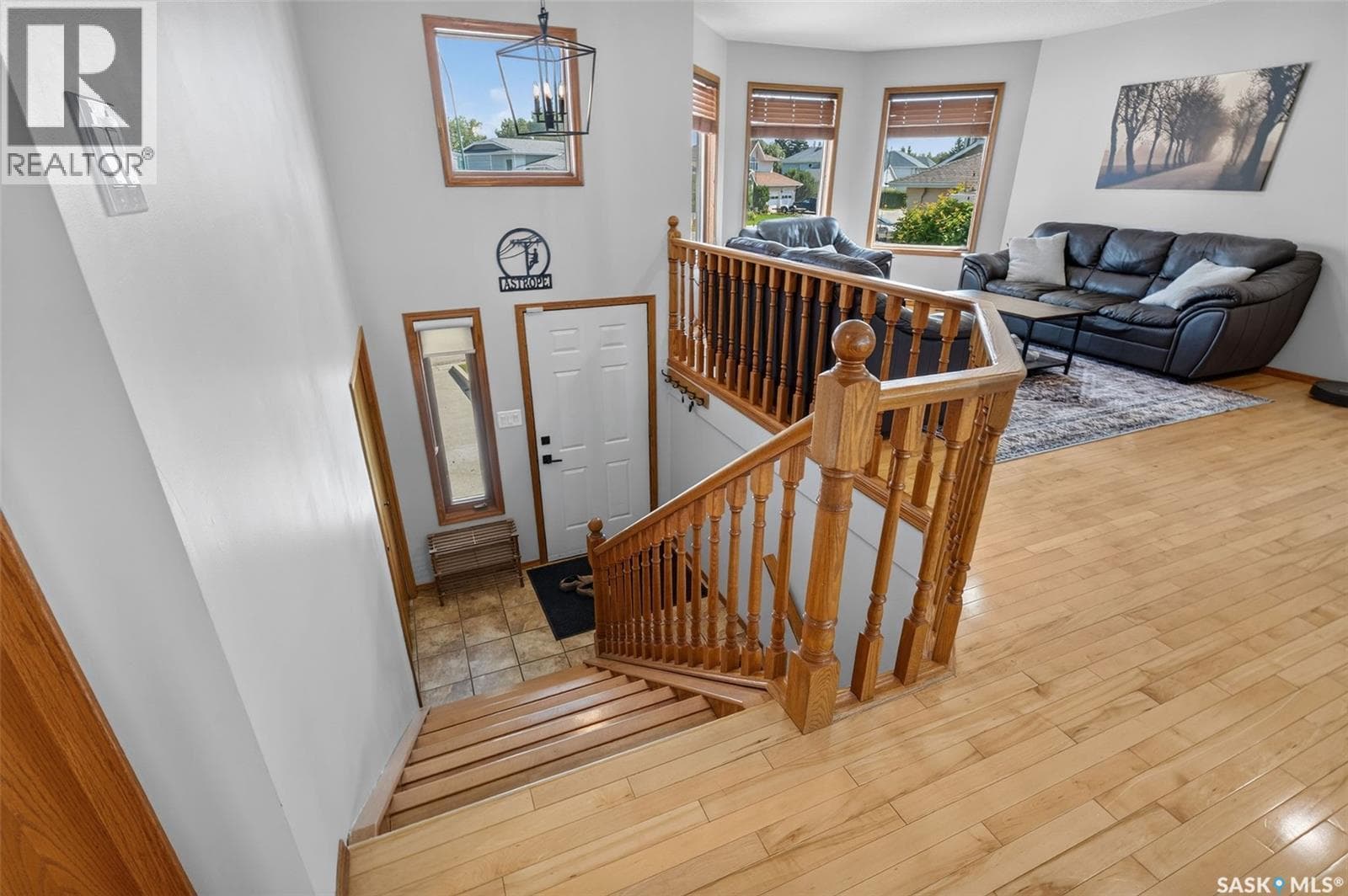 531 Mahon DRIVE — photo 2
