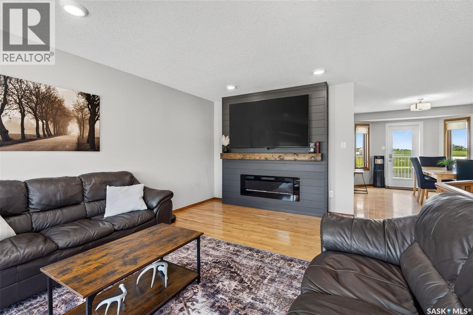 531 Mahon DRIVE — photo 3