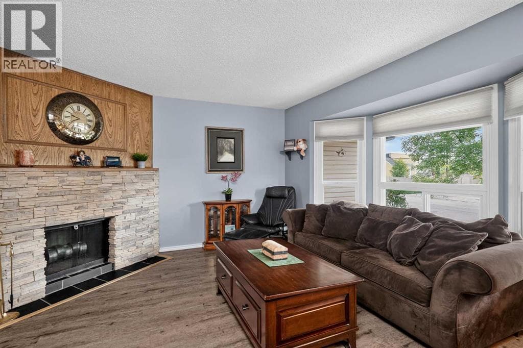 6609 Rundlehorn Drive NE — photo 4