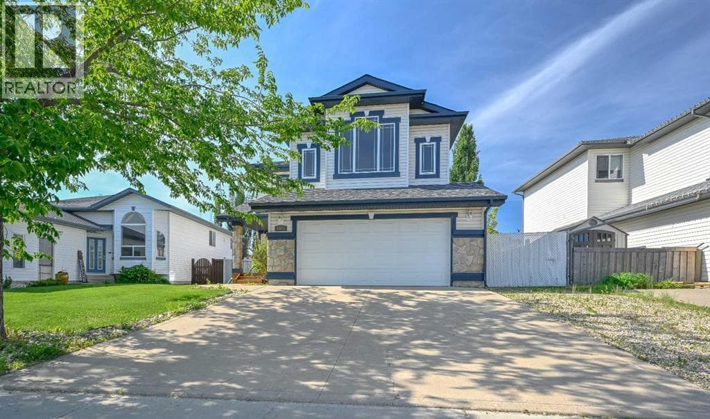 8841 Lakeland Drive