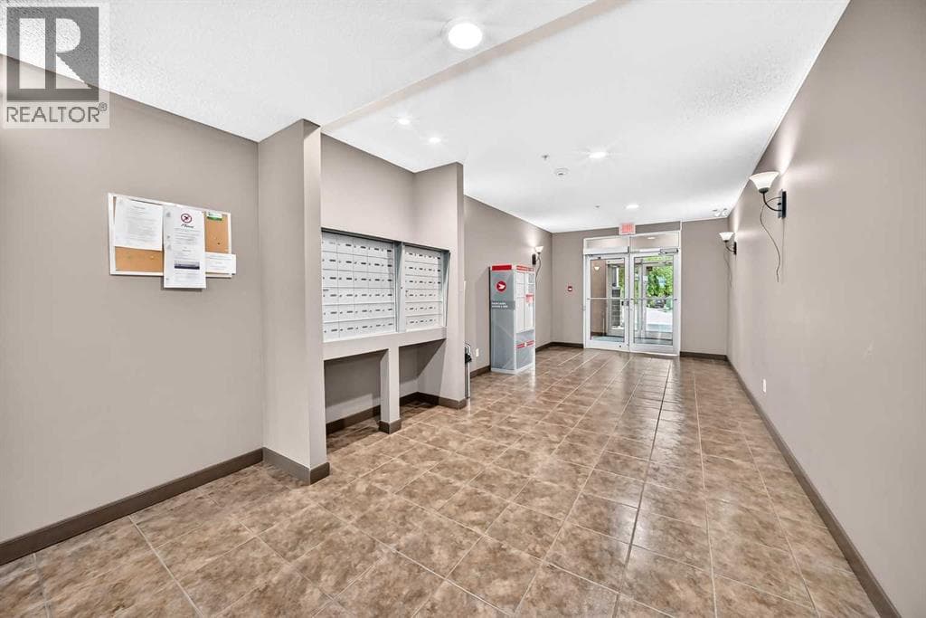 414, 120 Country village Circle NE — photo 4