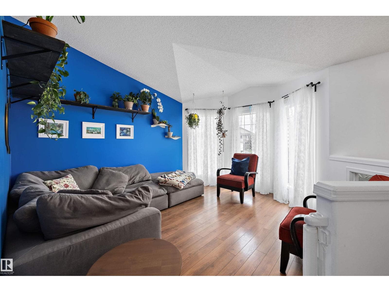 3624 130 AV NW — photo 5