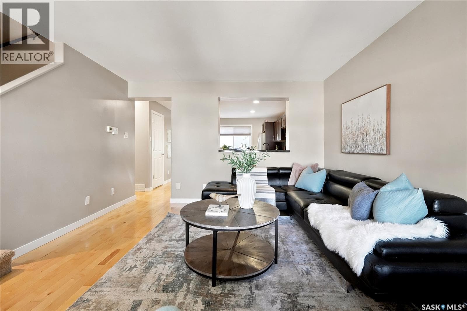 465 Montreal STREET — photo 4
