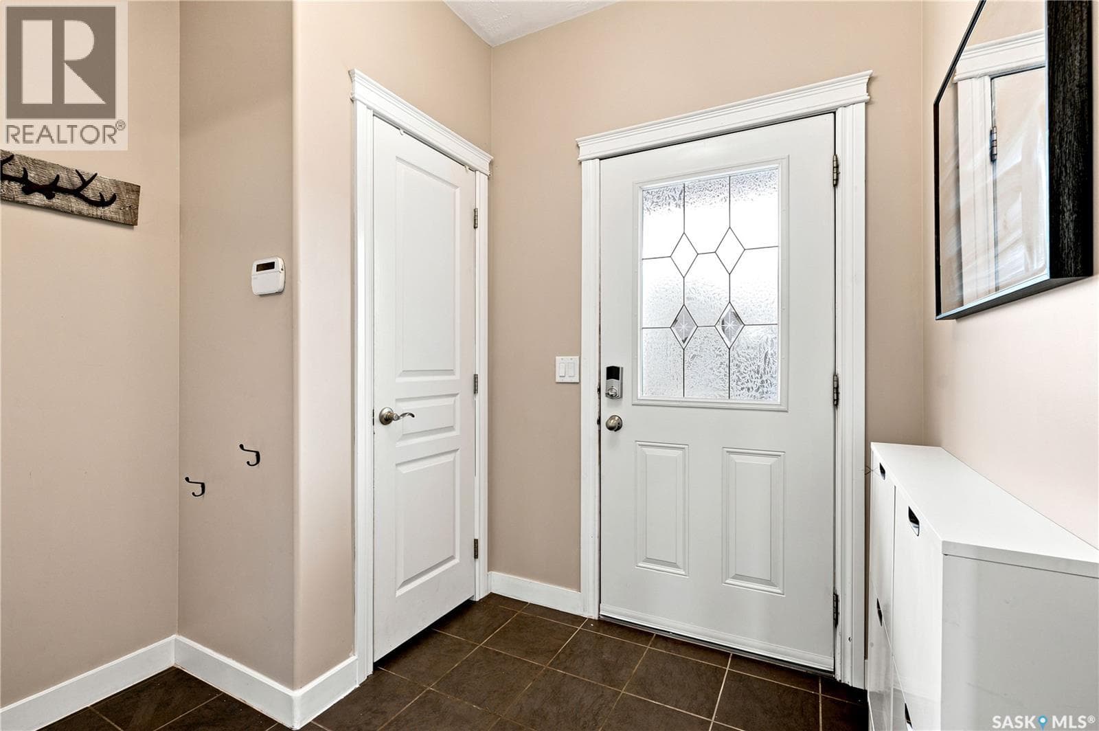 835 Lamarsh LANE — photo 4