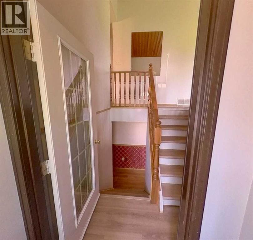 20 Voyager Drive — photo 5