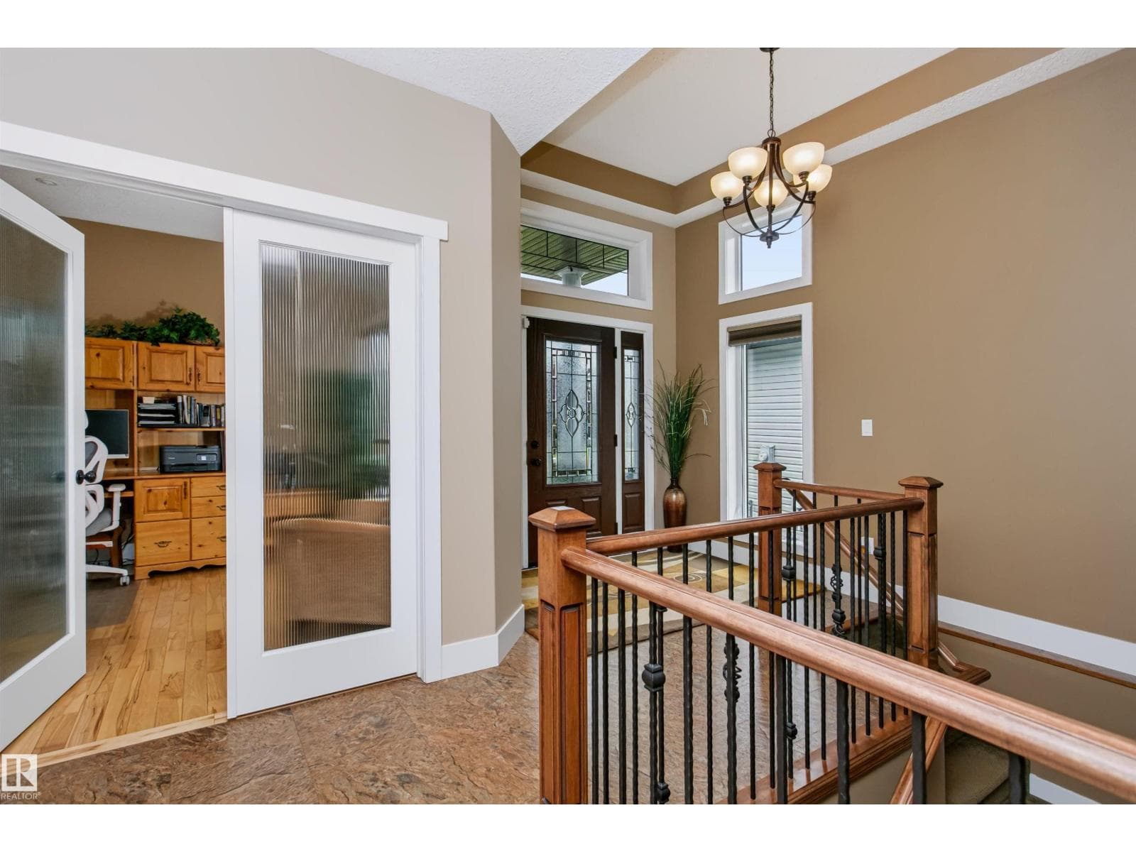 9505 107 AV — photo 5