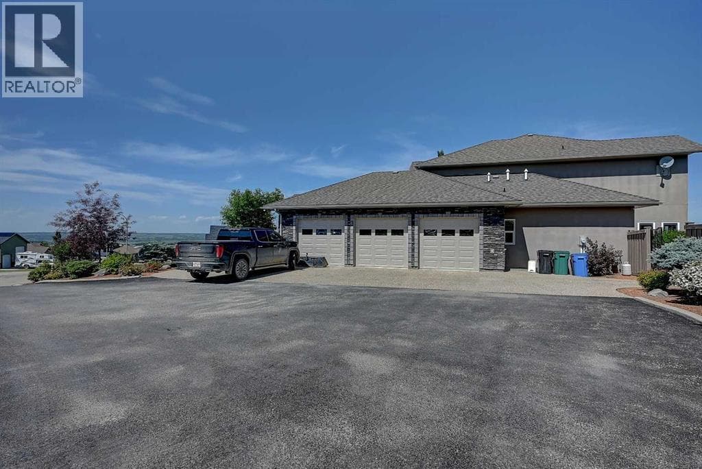 1130 Redlow Drive — photo 3