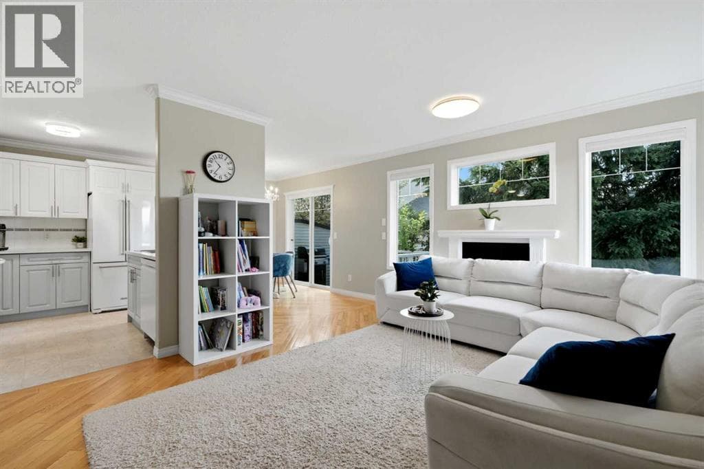 18, 15 Silver Springs Way NW — photo 5