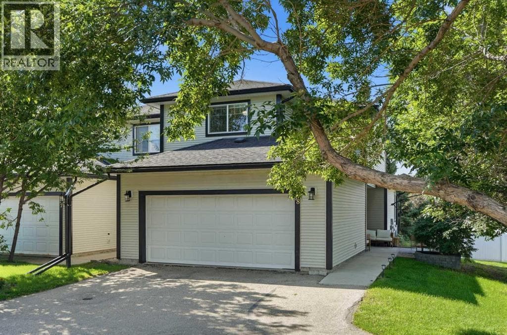 18, 15 Silver Springs Way NW