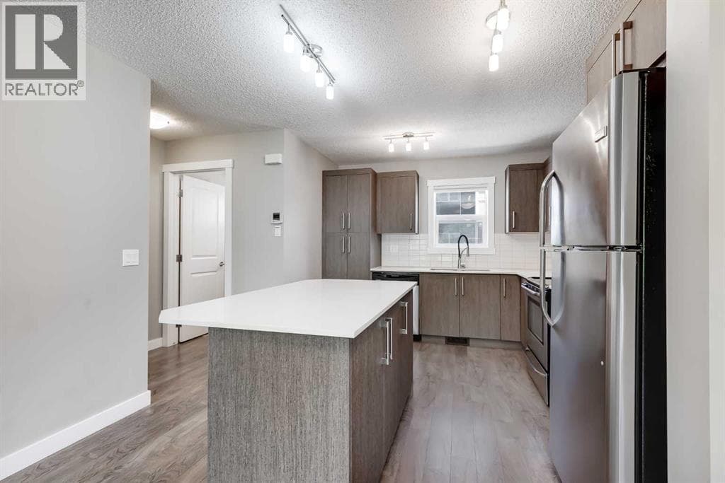 606, 1225 Kings Heights Way SE — photo 3