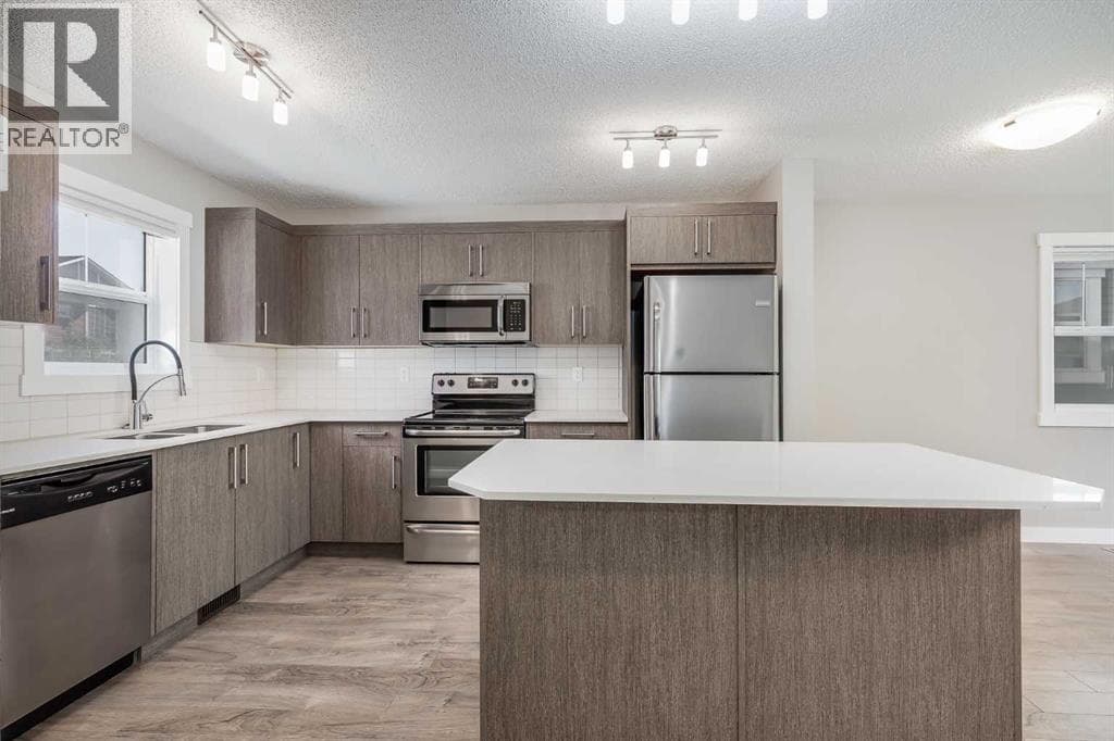 606, 1225 Kings Heights Way SE — photo 4