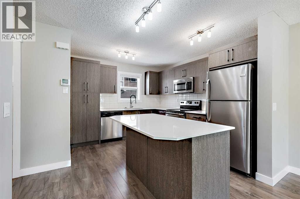 606, 1225 Kings Heights Way SE — photo 2