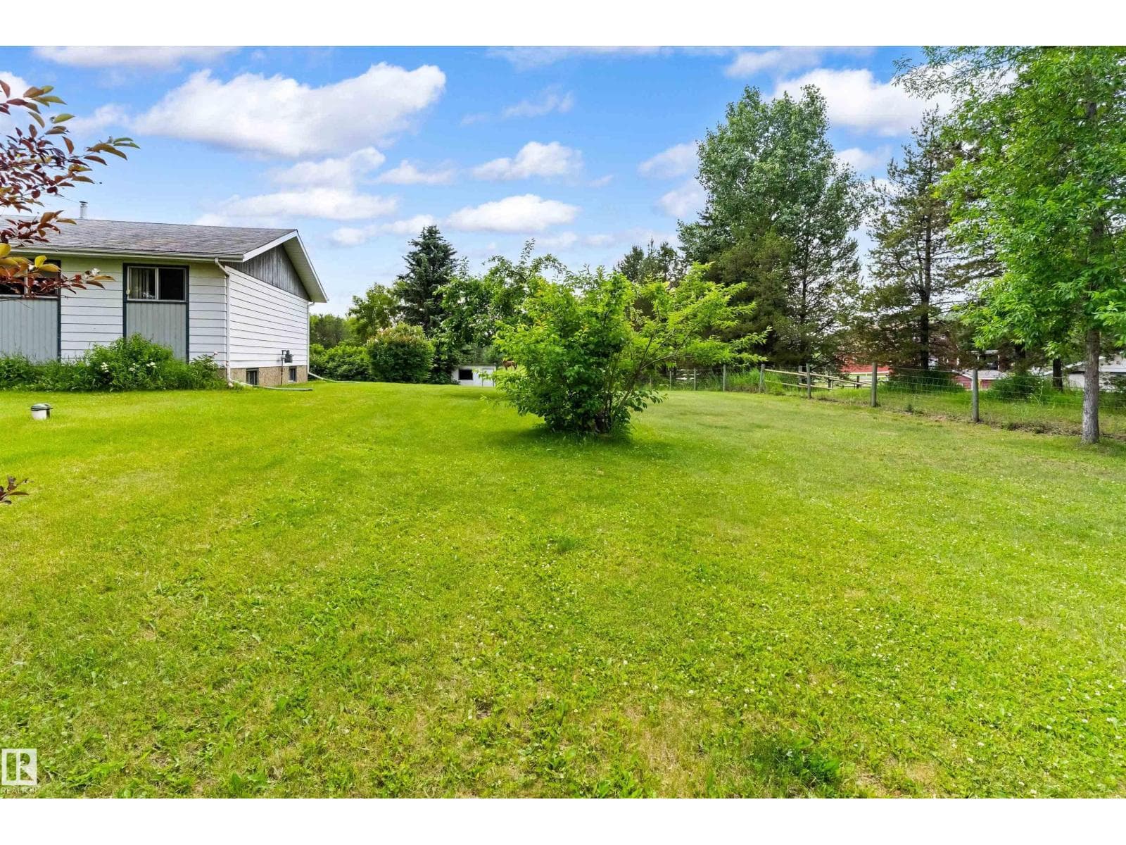 #3 52432 RGE ROAD 20 — photo 2