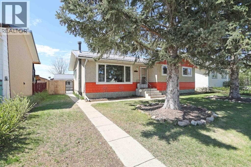 59 Greenbrook Drive E — photo 2