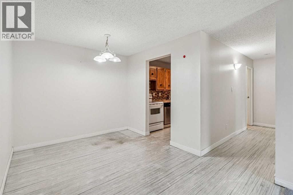 3202, 315 Southampton Drive SW — photo 5