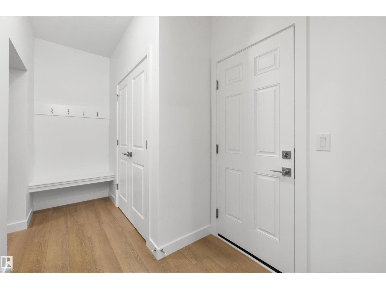 6292 180 AV NW — photo 5