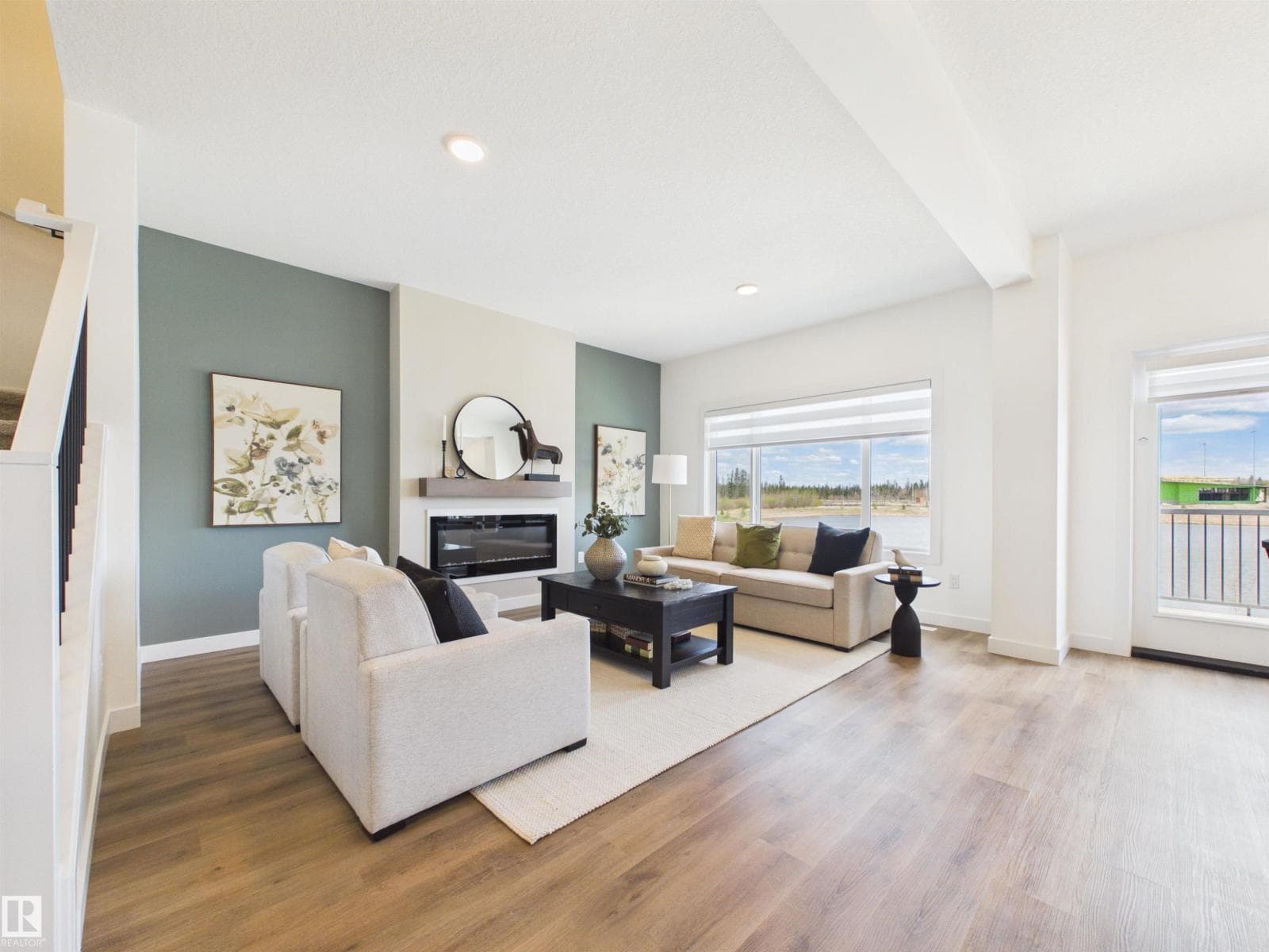 139 FICUS WY