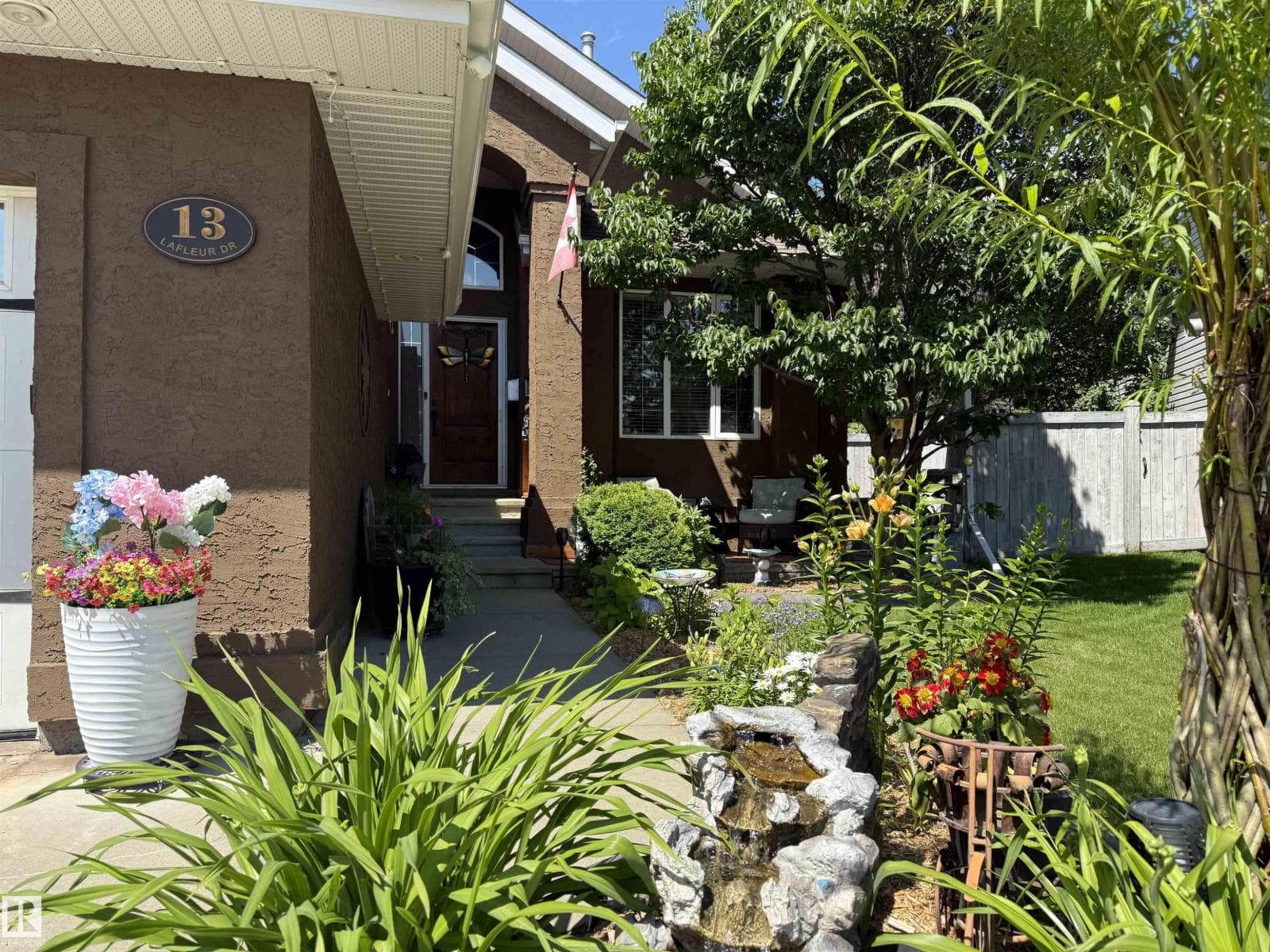13 LAFLEUR DR — photo 3