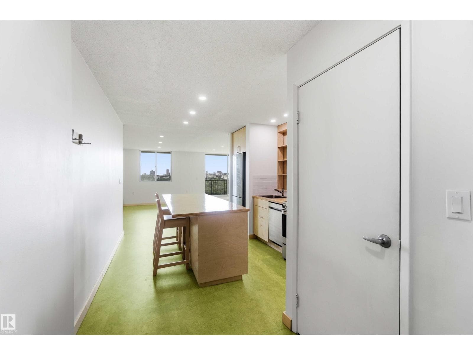 #1008 11307 99 AV NW — photo 4