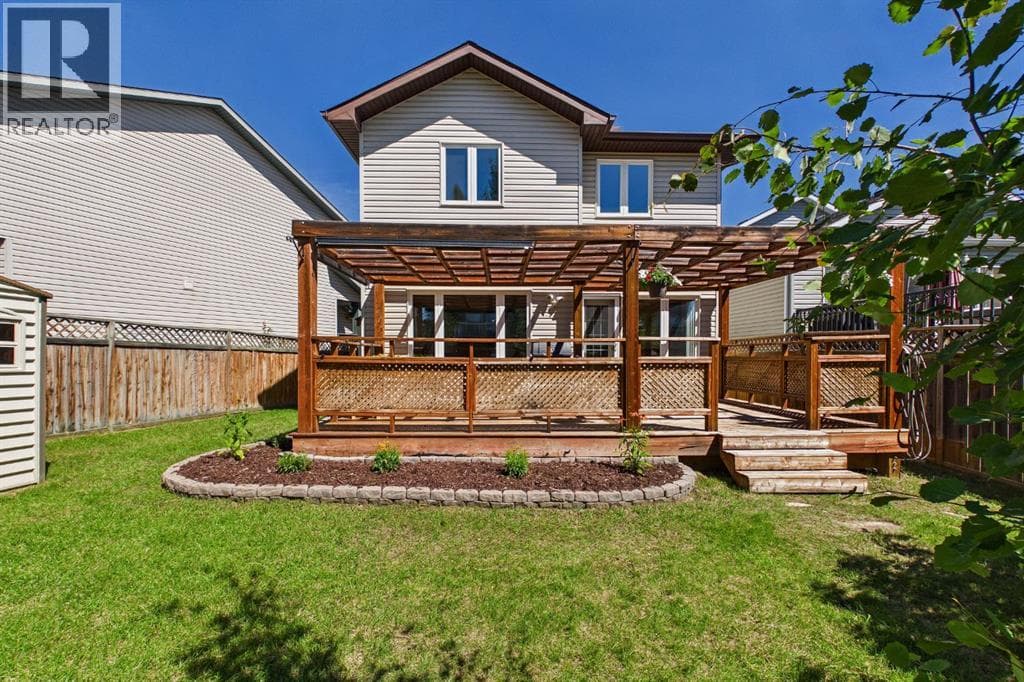 331 Bridlewood Circle SW — photo 2