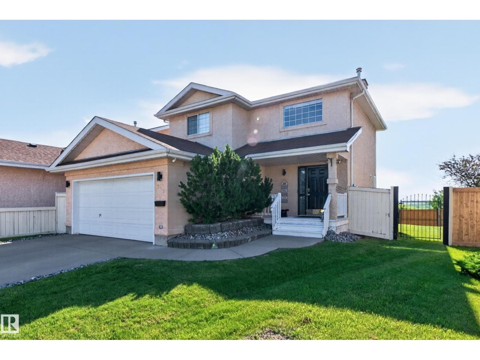 251 RIVER PT NW