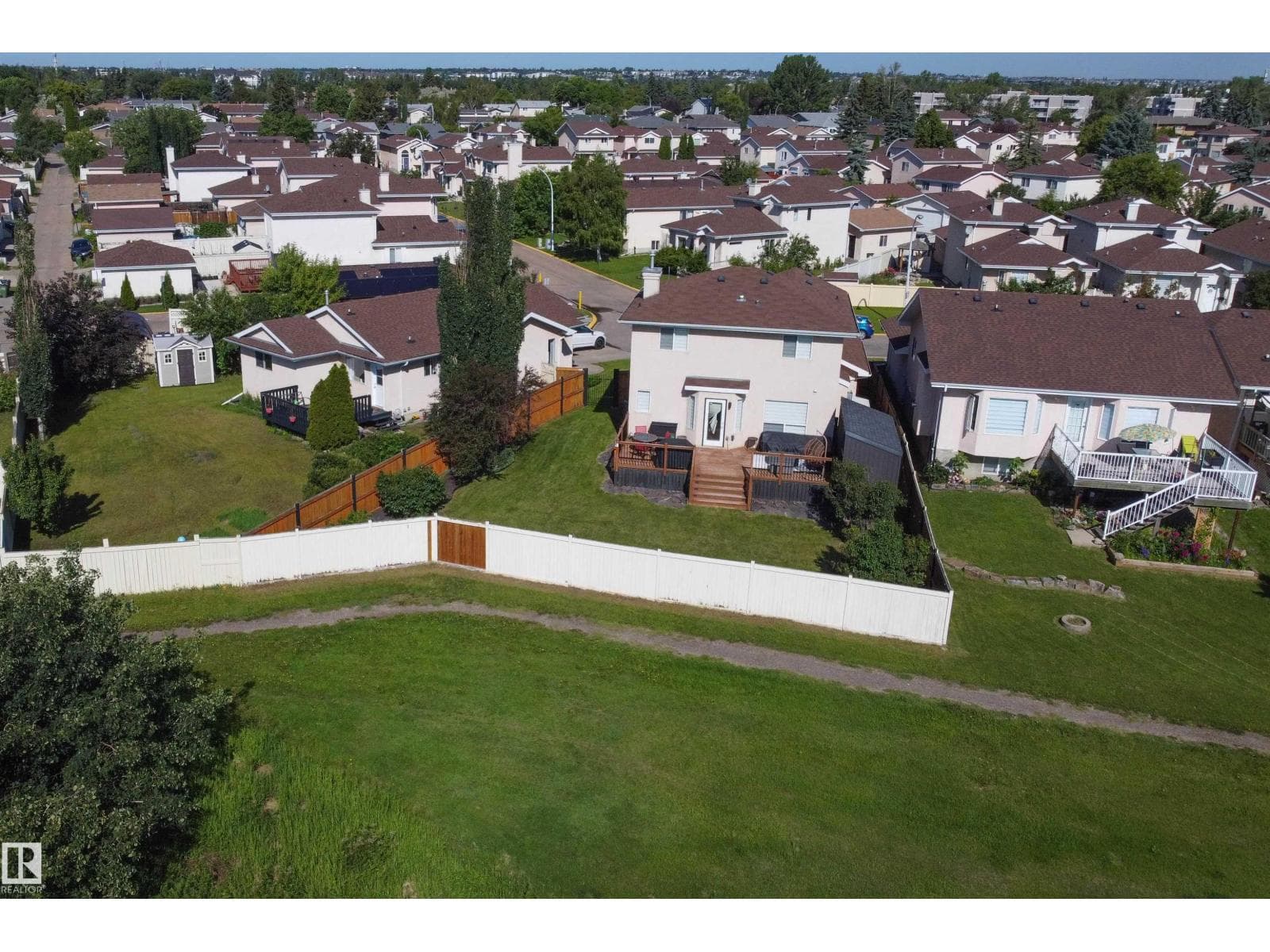 251 RIVER PT NW — photo 4