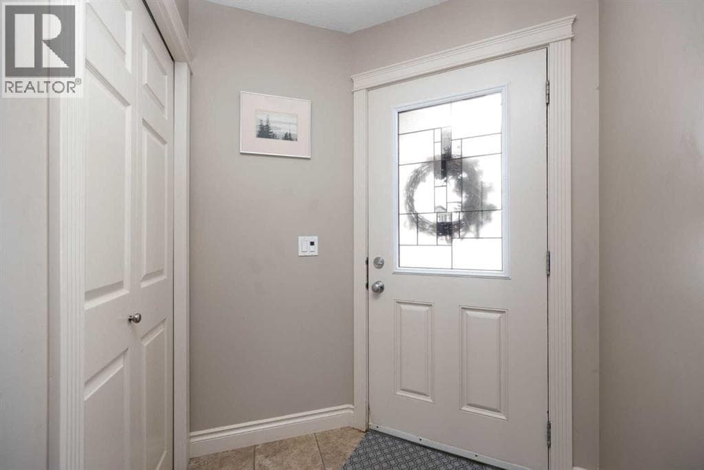 156 Gravelstone Way — photo 2