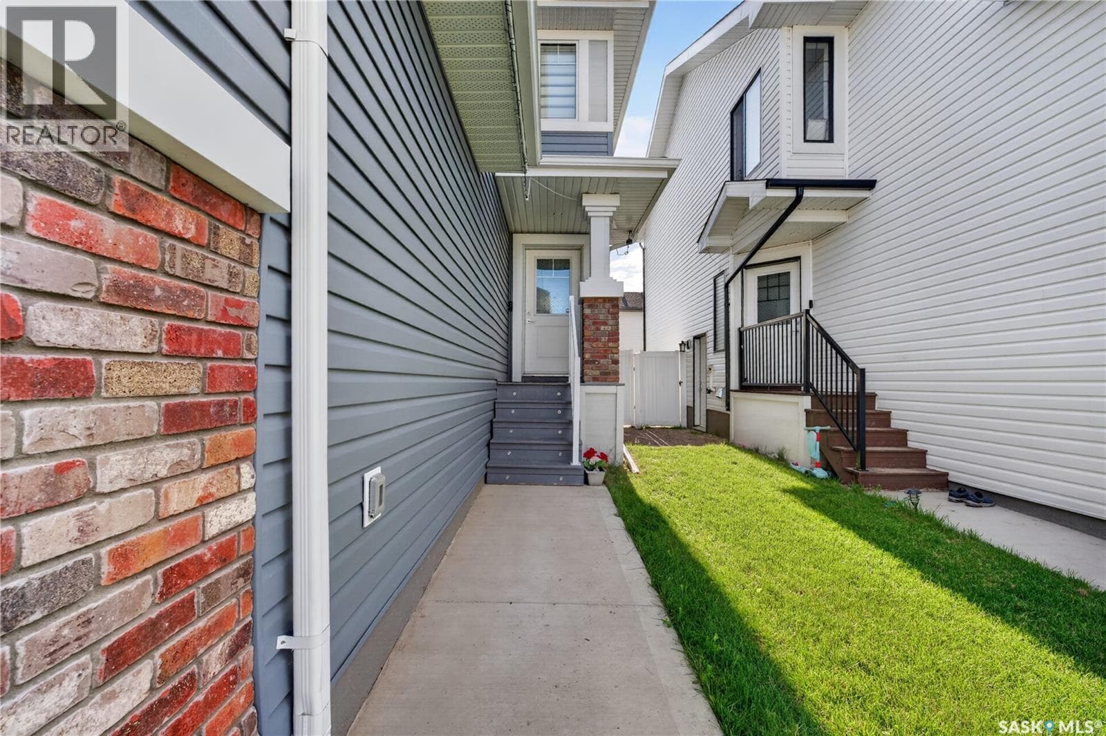 4764 Mutrie CRESCENT — photo 3