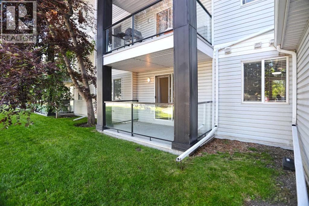 109, 2022 Canyon Meadows Drive SE — photo 4