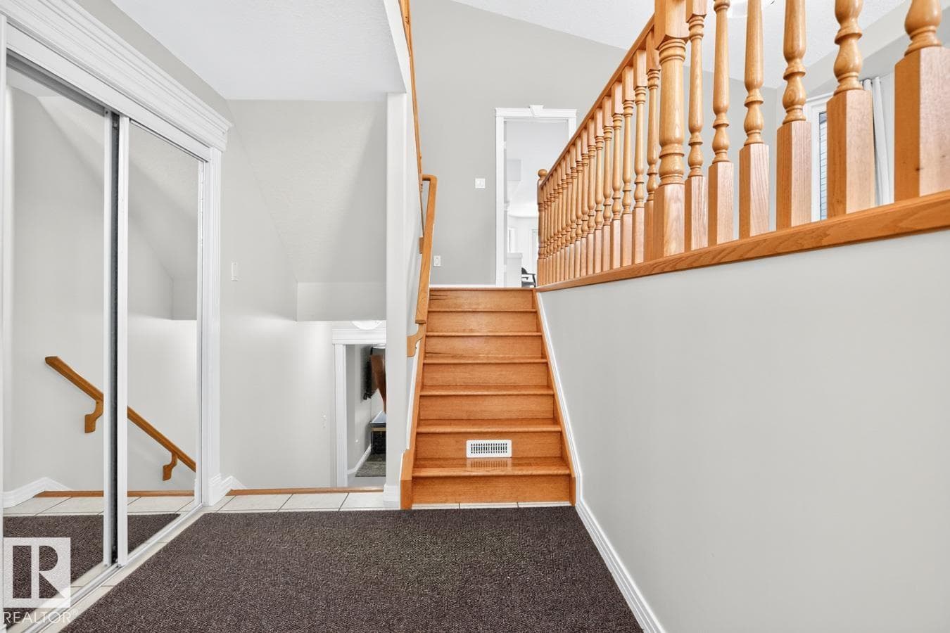 619 LAYTON CT NW — photo 3
