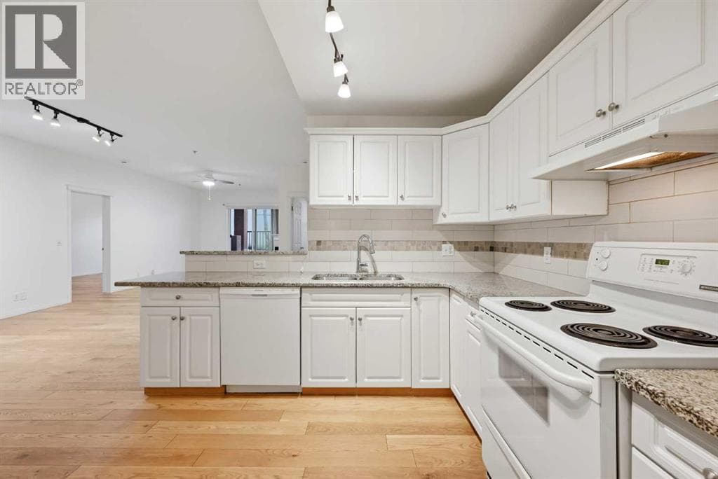 106, 2134 Kensington Road NW — photo 4